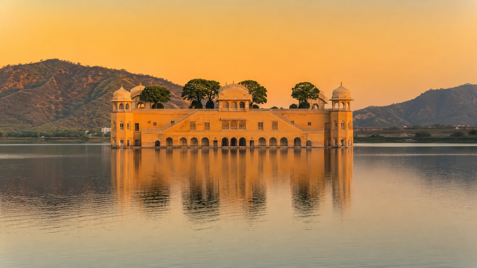 Golden Temple & Royal Rajasthan Heritage Yatra